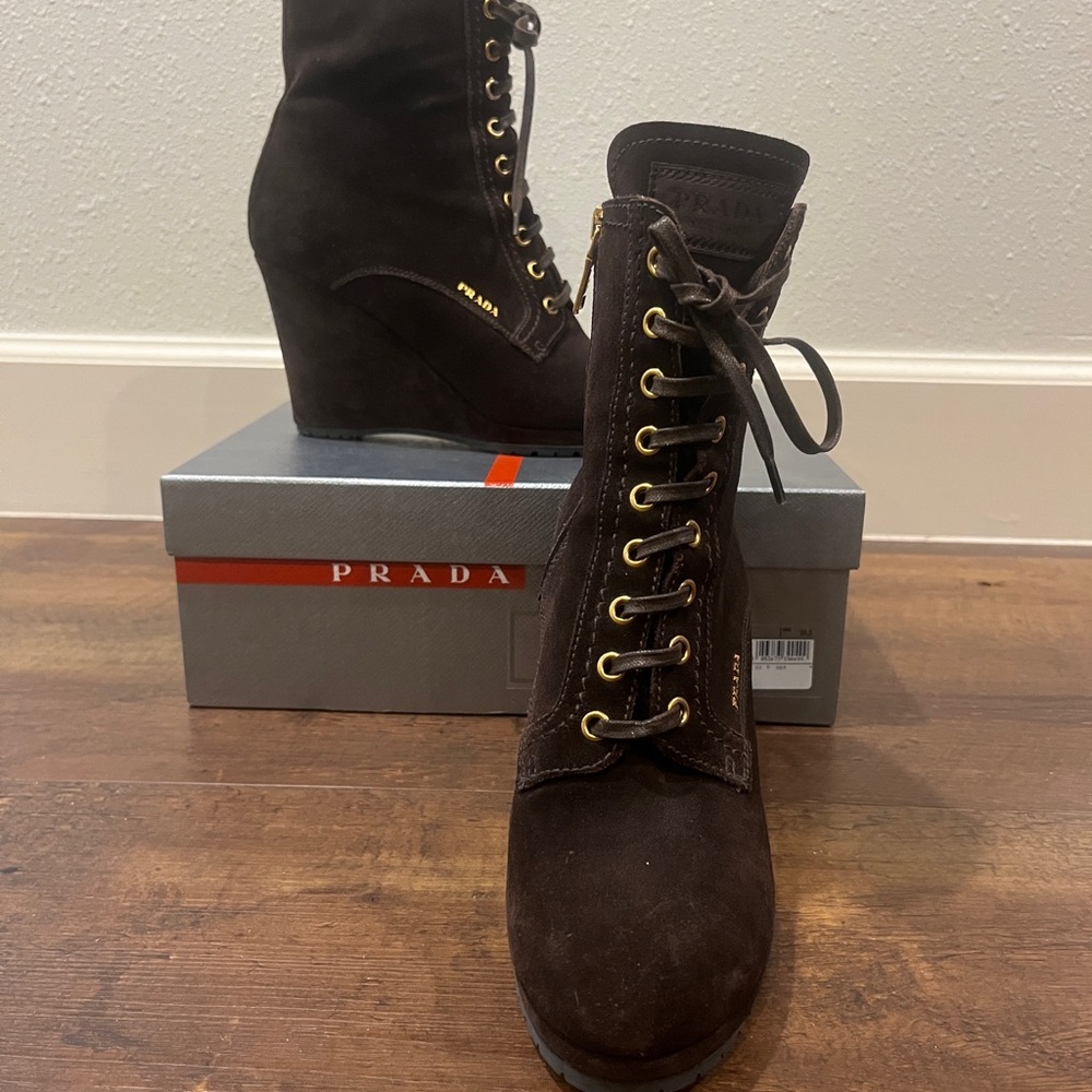 Prada Brown Suede Lace Up Wedge Boots Booties with box 39.5 / 9 RARE w/ box